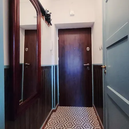Balladyny7 Art Deco Swiatlowod Apartman Varsó
